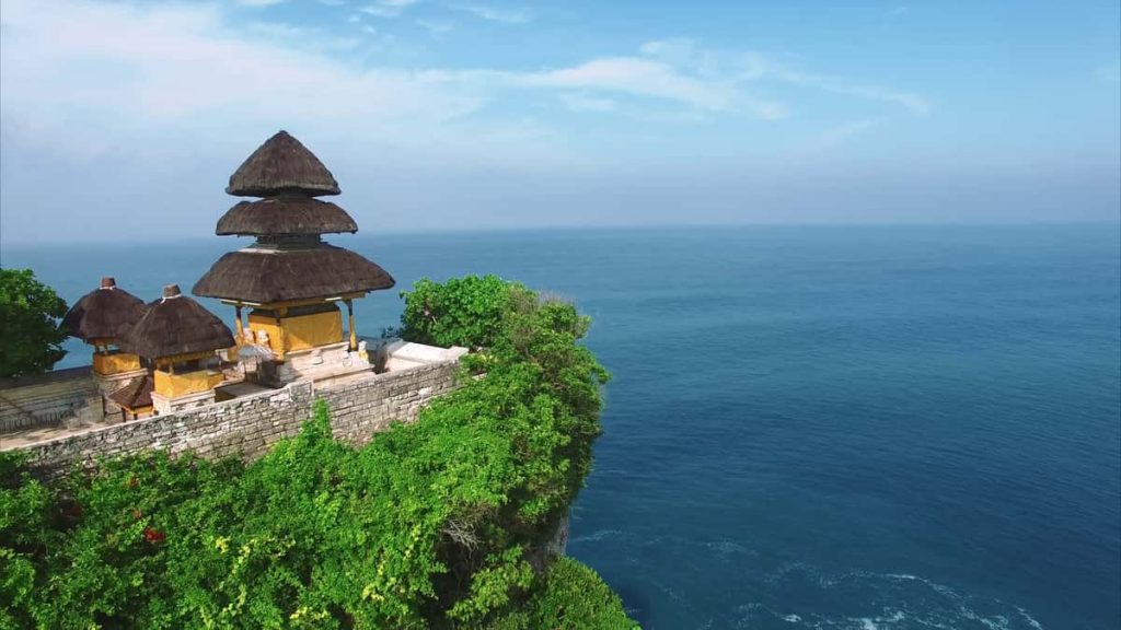 Paket Wisata Uluwatu Bali